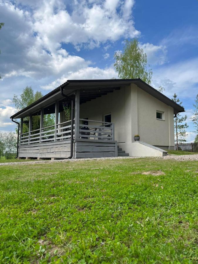 Atputas Namins Jaunlaicene Villa Екстериор снимка