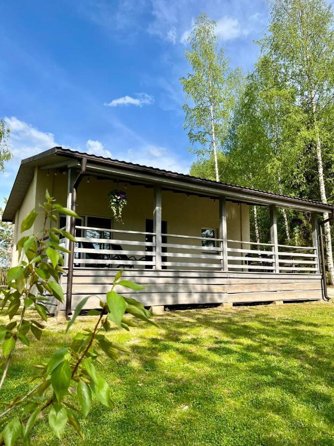 Atputas Namins Jaunlaicene Villa Екстериор снимка